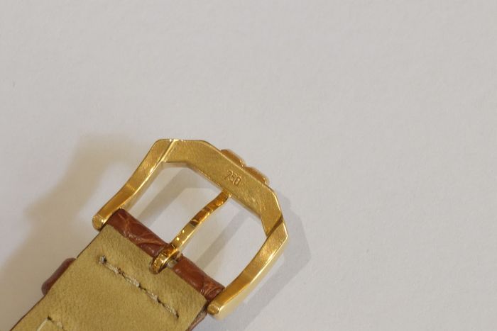 Glashütte Original Senator Mondphase- Panarama Datum, in 750/18 Kt. Gold
